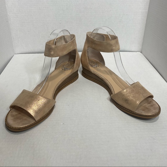 Vince Camuto || woman’s Suede Two-Piece Sandals - Rejjie Size 9 . Color Natural - Picture 4 of 11